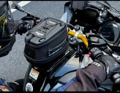 Rhinowalk MJX2011 Manyetik Hızlı Sök-Tak Tank Çantası – Su Geçirmez, Geniş Hacimli, Mıknatıslı Motosiklet Tank Çantası